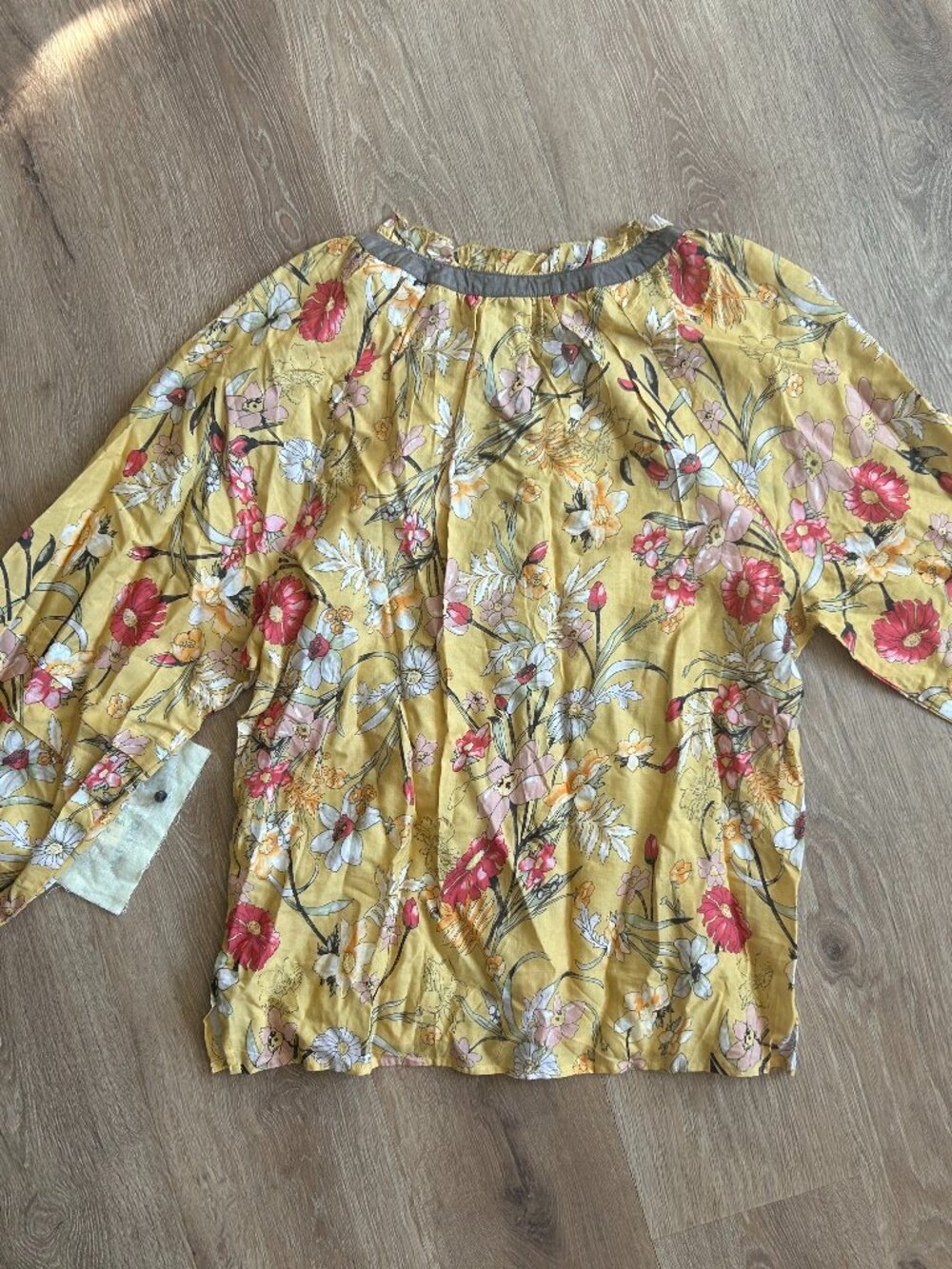 NWT Aratta Silent Journey Boho-Chic Blouse Women's Medium Anthropology Brand - Picture 7 of 11